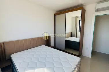 Apartamento &agrave; venda - 139m&sup2; - Meia Praia