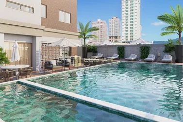 Apartamento &agrave; venda - 135m&sup2; - Meia Praia