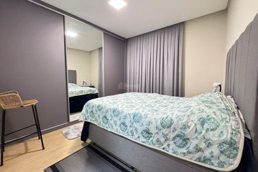 Apartamento &agrave; venda - 90m&sup2; - Centro