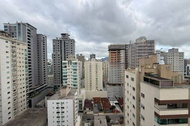 Apartamento &agrave; venda - Meia Praia
