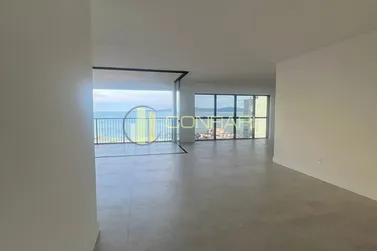 Apartamento &agrave; venda - 185m&sup2; - centro