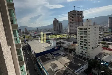 Apartamento &agrave; venda - 103m&sup2; - meia praia