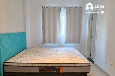 Apartamento para alugar - 135m&sup2; - Meia Praia