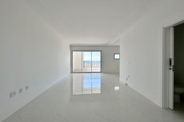 Apartamento &agrave; venda - 160m&sup2; - Centro