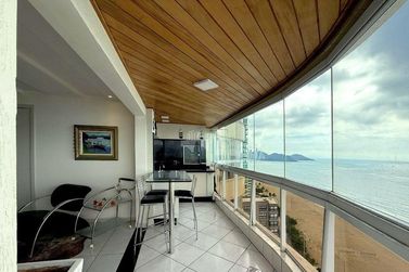 Apartamento &agrave; venda - 102m&sup2; - Centro