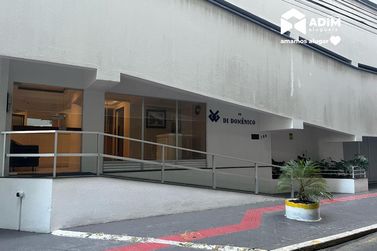 Apartamento para alugar - 140m&sup2; - Centro