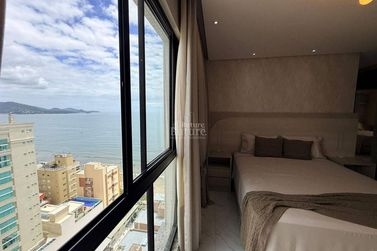 Apartamento &agrave; venda - Meia Praia