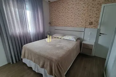 Apartamento &agrave; venda - 120m&sup2; - Meia Praia