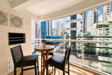 Apartamento &agrave; venda - 86m&sup2; - Centro