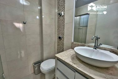 Apartamento para alugar - 62m&sup2; - Centro