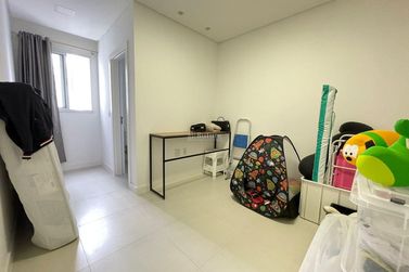 Apartamento &agrave; venda - 141m&sup2; - Meia Praia