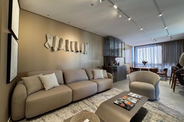 Apartamento &agrave; venda - 137m&sup2; - Centro