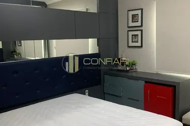 Apartamento &agrave; venda - 140m&sup2; - Meia Praia
