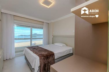 Apartamento para alugar - 216m&sup2; - Centro