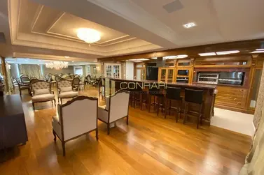 Apartamento &agrave; venda - 185m&sup2; - MEIA Praia