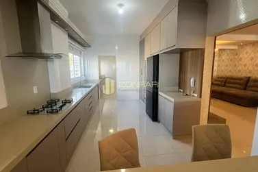 Apartamento &agrave; venda - 268m&sup2; - Meia Praia