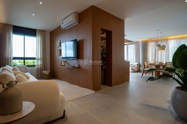 Apartamento &agrave; venda - 335m&sup2; - Centro