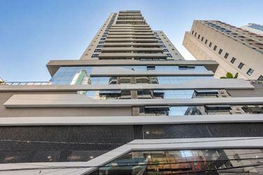 Apartamento &agrave; venda - 193m&sup2; - Barra Sul