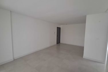 Apartamento &agrave; venda - 65m&sup2; - Morretes