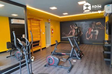 Apartamento para alugar - 145m&sup2; - Meia Praia