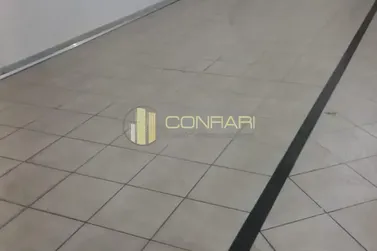 Apartamento &agrave; venda - 174m&sup2; - Meia Praia