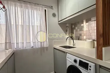 Apartamento para alugar - 110m&sup2; - meia praia