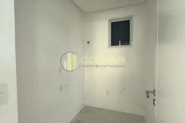 Apartamento &agrave; venda - 161m&sup2; - Centro