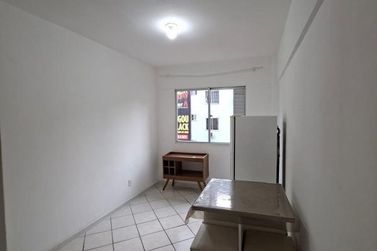 Apartamento para alugar - Centro