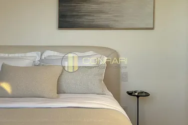 Apartamento &agrave; venda - 150m&sup2; - Centro