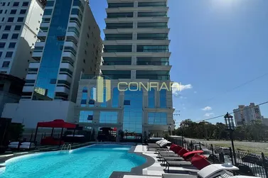 Apartamento &agrave; venda - 180m&sup2; - Meia Praia