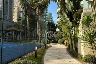 Apartamento &agrave; venda - Meia Praia