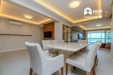 Apartamento para alugar - 216m&sup2; - Centro