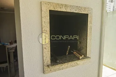 Apartamento &agrave; venda - 40m&sup2; - Meia Praia