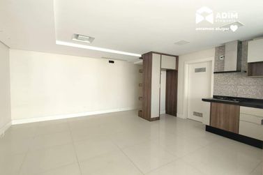 Apartamento para alugar - 114m&sup2; - Centro