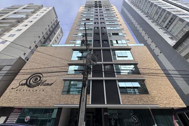 Apartamento &agrave; venda - 155m&sup2; - Centro