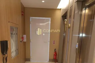 Apartamento &agrave; venda - 88m&sup2; - Meia Praia