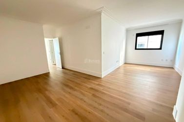 Apartamento &agrave; venda - Meia Praia
