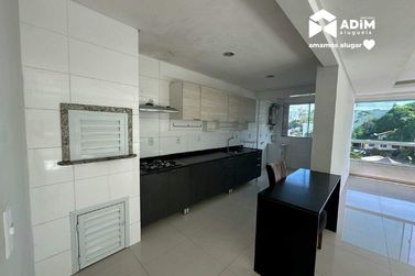 Apartamento para alugar - 130m&sup2; - Aririb&aacute;