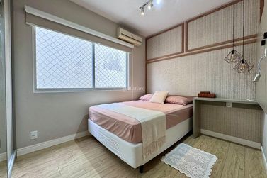 Apartamento &agrave; venda - 81m&sup2; - Centro