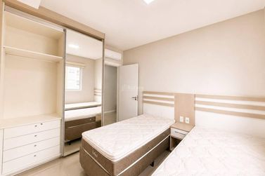 Apartamento &agrave; venda - Meia Praia