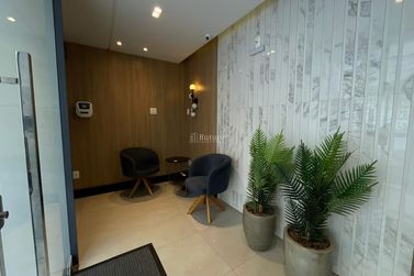 Apartamento &agrave; venda - 99m&sup2; - Meia Praia