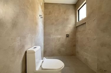Apartamento &agrave; venda - 177m&sup2; - Meia Praia