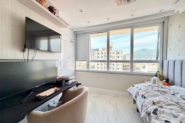 Apartamento &agrave; venda - 175m&sup2; - Jardim Dourado