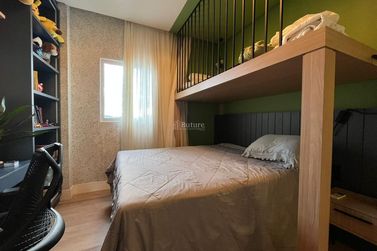 Apartamento &agrave; venda - 145m&sup2; - Meia Praia