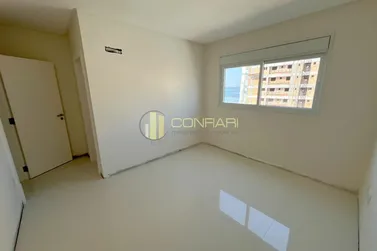 Apartamento &agrave; venda - 197m&sup2; - Centro