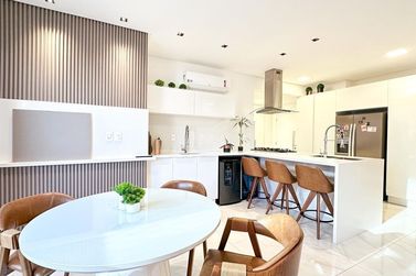 Apartamento &agrave; venda - 195m&sup2; - Meia Praia