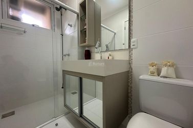 Apartamento &agrave; venda - 198m&sup2; - Meia Praia