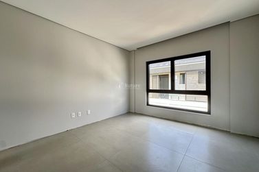 Casa &agrave; venda - 354m&sup2; - 