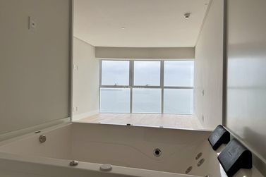 Apartamento &agrave; venda - 217m&sup2; - Barra Sul