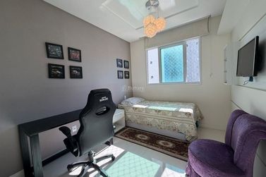 Apartamento &agrave; venda - 130m&sup2; - Centro